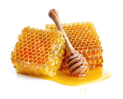 Продается мед со своей пасеки.